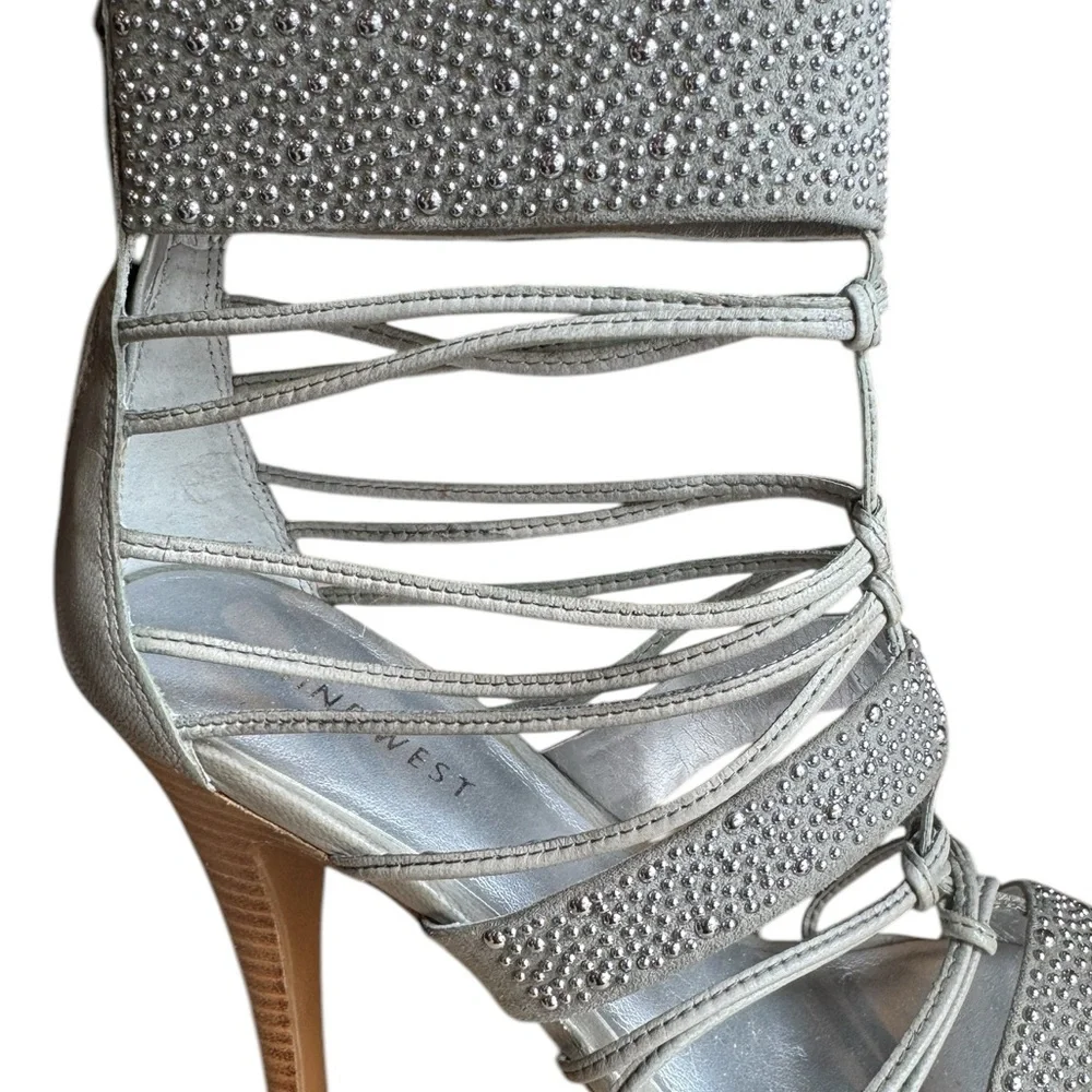 👠 NWOB! Nine West Inquisat Grey Strappy Sexy Platform Heel Women's Size 8